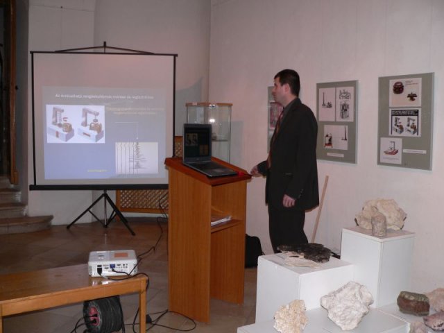 Móri földrengés kiállítás